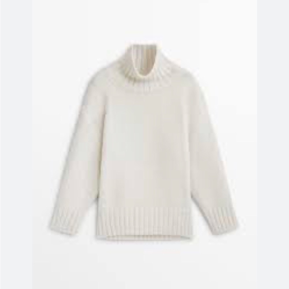 Massimo Dutti White Turtleneck Sweater